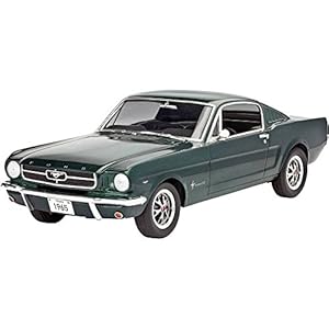 Revell 1965 Ford Mustang 2+2 Fastback Modellbausatz