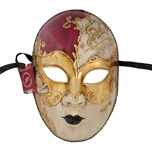 Masque vénitien fait main et l'esprit mystérieux du célèbre carnaval italien à vivre