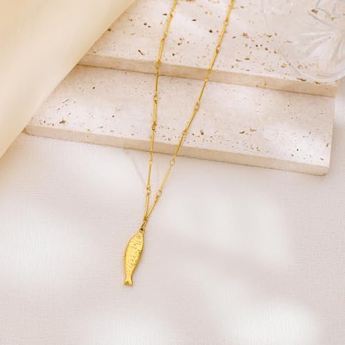 Beach Charm Necklaces Gold Sliver Fish Drop Necklace for Women Dainty Beach Jewelry4