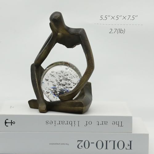 Figura Decorativa Resina Pensador con Orbe de Cristal 7.5" miniatura 3