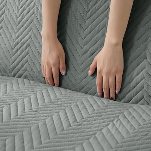 Image of HOKIPO Polyester Quilted 3 Seater Sofa Cover Mat with Pockets, Dark Grey (In-803-Dgry)