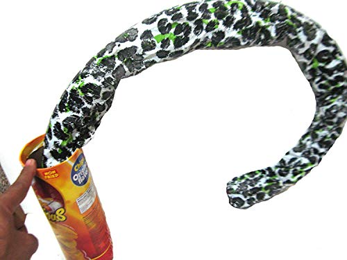 Image of ARTBOX Plastic Snake Gags And Pranks Box (Medium, Multicolor), Kid