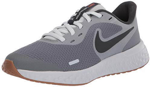 Image of Nike Unisex Kid's Revolution 5 (Gs) Running Shoe Child, Smoke Grey/Dark Smoke Grey-photon Dust-metallic Copper-gum Medium Brown, 5 Big Kid
