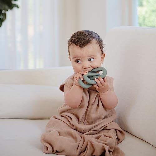 Image of mushie Baby Wearable Blanket | 100% Organic Cotton Muslin | Sleeping Bag for Infants (Natural)