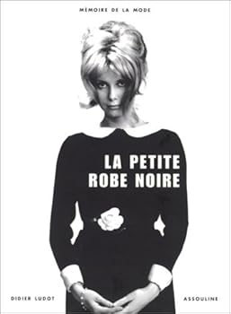 Hardcover PETITE ROBE NOIRE [French] Book