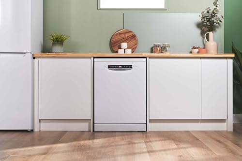 Bosch SMS4EKW06G Series 4, Free-Standing Dishwasher 60 cm, B Energy Rated, 13 Place Settings, 9 Litre, ExtraDry, Rackmatic Adjustable Basket, Silence Plus 42dB, White - Image 4