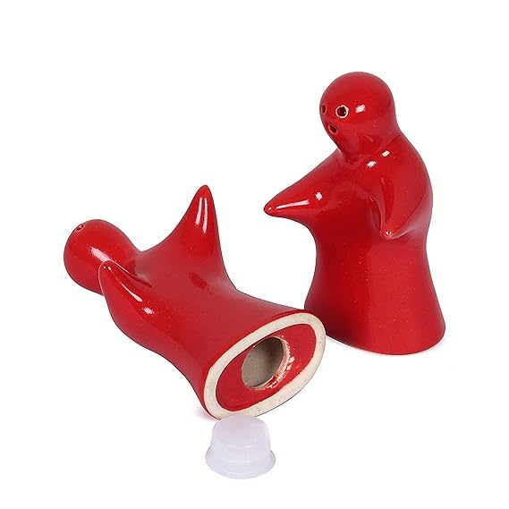 Image of Qimacplus Hug Design Salt and Pepper Shakers Charming Couple Set for Retro Farmhouse Decor, Ideal Kitchen Accessories for Home Decor (Red)