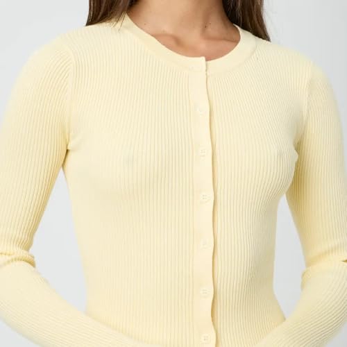 Giraropa Women Ribbed Cardigan Long Sleeve Round Neck Button Up Slim Fit Knit Sweater Going Out Tops Streetwear4