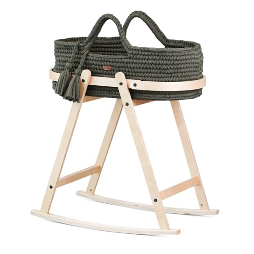 LIINI® Babywiege mit Moseskorb (Olive) – sanfte Wiegebewegung, handgehäkelt, nachhaltiges Holzgestell, inkl. Matratze & Täschchen – ab Geburt bis 9 kg – EN 1466:2023