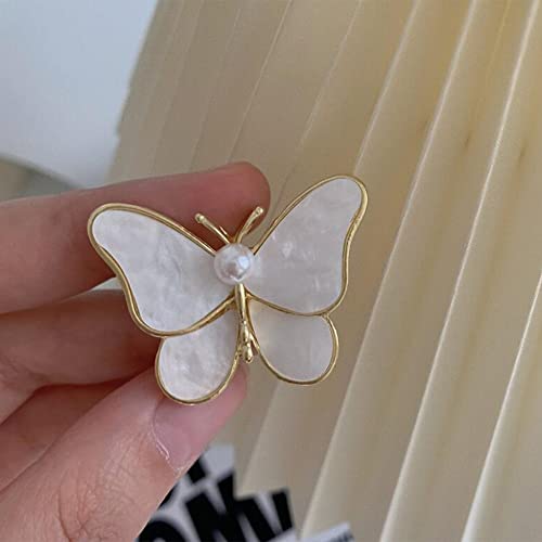 Image of GBAHFY Butterfly Pearl Brooch Gold Elegant Bridal Vintage Style Pins Wedding Banquet Anniversary Brooch for Women