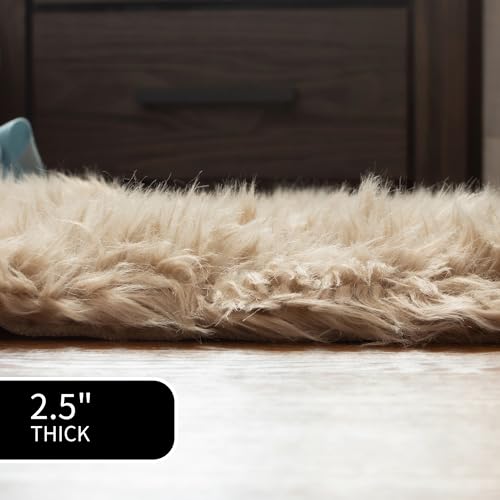 Tapete decorativo beige de piel sintética 8x10 pies miniatura 7