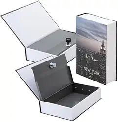 Cofre Camuflado em Formato de Livro, Metal e Papelão, 18x12x6 cm, com Chave, Estampa Sortida, para Documentos e Objetos Valiosos