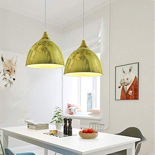 Lustre suspension vert pour creer une ambiance zen et moderne dans la chambre