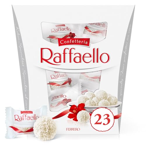 Ferrero Raffaello Pralines, Christmas Chocolate Gift, Gifts for Women and Men, Coconut Speciality with Coconut Filling and a Whole Almond, Box of 23 (230g)