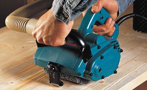 Makita 9741 - vue 2