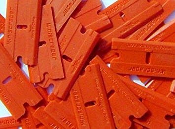 Plastic Razor Scraper Blades (4 Pack)