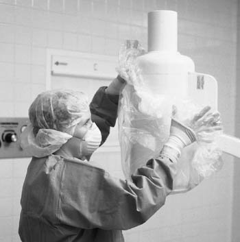 3M Health Care 1099 Banded Bag, 45" Size (Pack of 25)