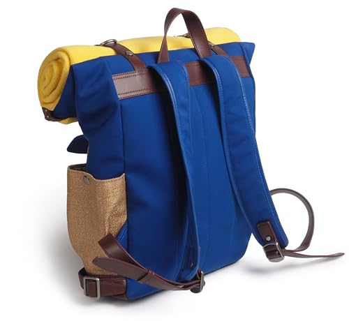 Fallout from The Wand Company: Lucy's Backpack, the authentic Vault 33 replica with fleece blanket and internal pockets for laptop, glasses and phone – officially licensed by Amazon Studios & Bethesda2