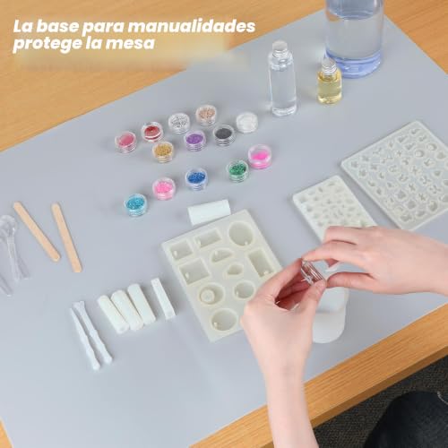 Miniatura 5 de Sosmar Alfombrilla De Silicona Gris Claro Extra Grande 50x70 Cm - Tapete Protector De Escritorio Gigante Para Manualidades Profesionales Y Resina Epoxi - Superficie Antiadherente