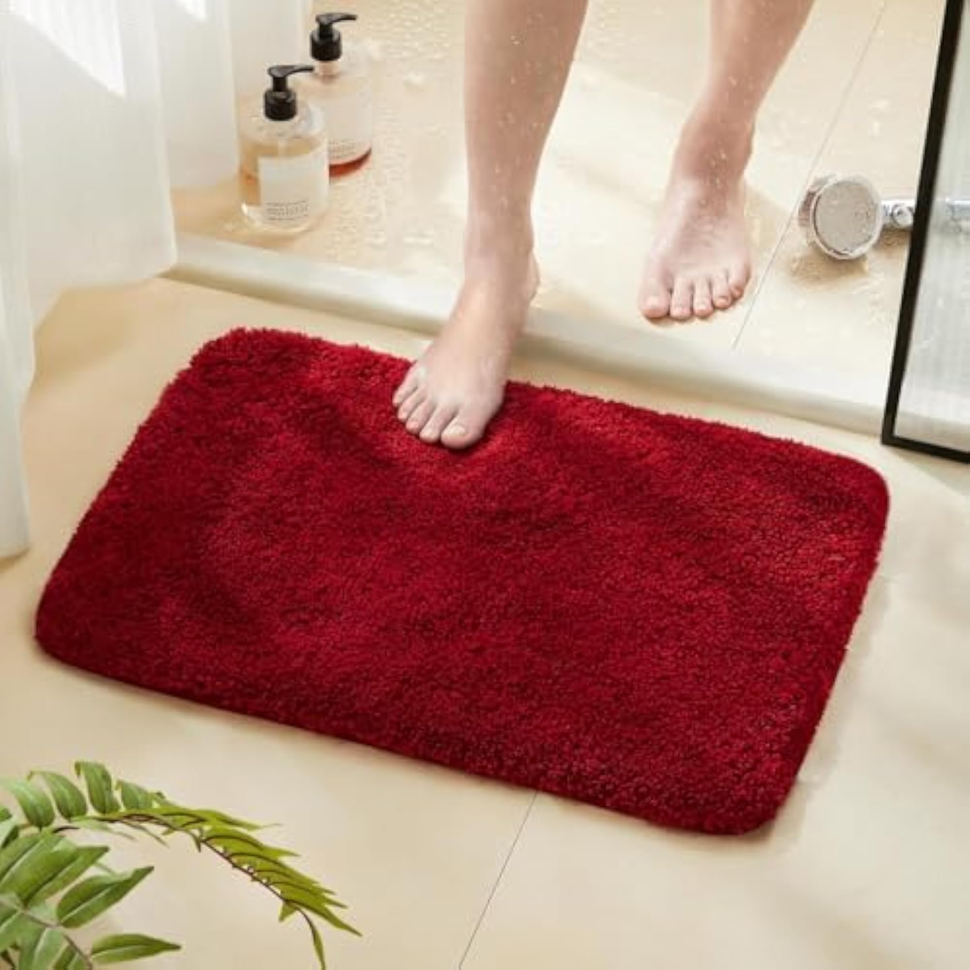 Pack of 2 Microfiber Water Absorbent Bath Mats, Red
