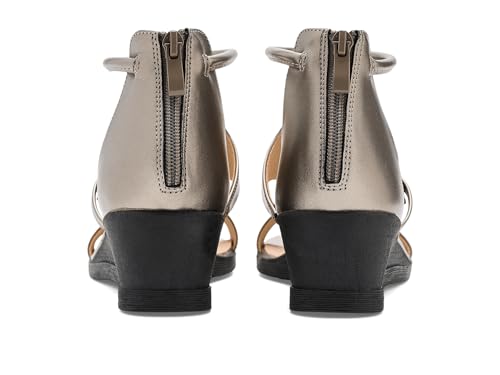 Image of Journee Collection Women's Trayle Wedge Sandals