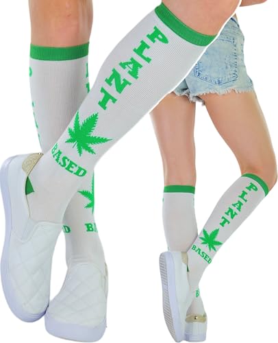 Image of ToBeInStyle Women's Acrylic Knee High Print Socks