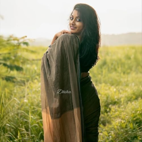 Image of Narayanpet Pure Cotton Avani Border Saree for Women with Running Blouse | Tassels | Traditional Woven Solid Design | Handloom Weave