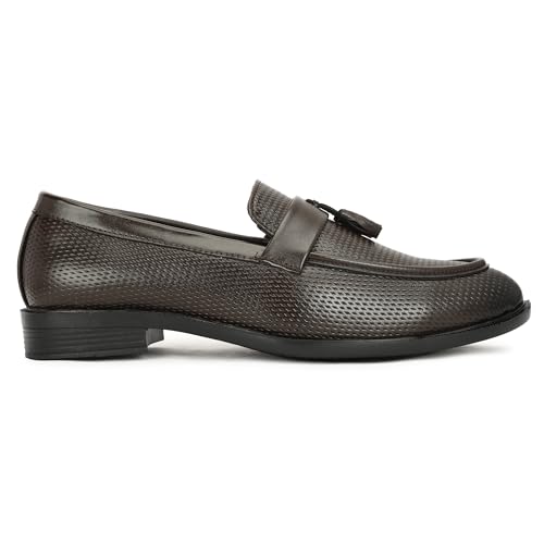 Image of NARKI Men's Black Textured Leather Tassel Loafers - Stylish Slip-On Formal Shoes for Office