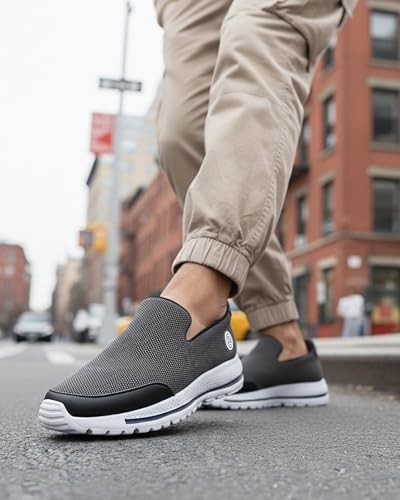 Image of Bacca Bucci Men Pull On Walking Shoes