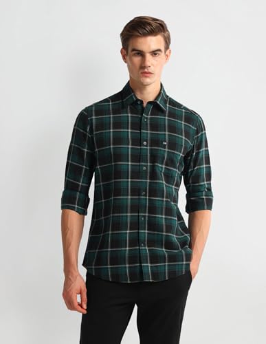 Image of Arrow Men's Solid Slim Fit Shirt