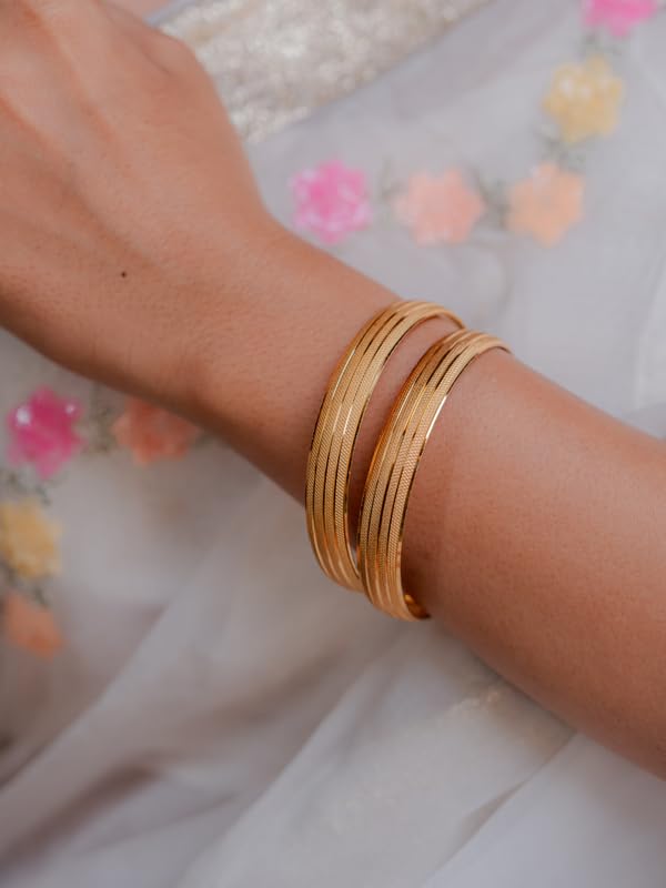 Image of Zeraki Jewels Women's Traditional Gold Plated Anamika Bangle (Set of 2)