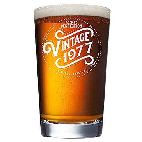 1977 43rd Birthday Gifts for Men and Women Beer Glass - 16 oz