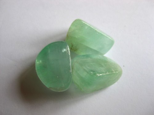 1 piedra de calcita verde esmeralda 2 cm