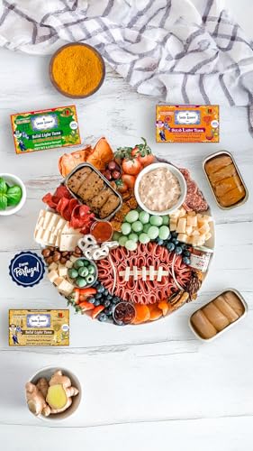 Image of Santo Amaro Portuguese Wild Tuna Variety Pack, Hand Cut, Pole & Line Caught, 8 Flavors, Ultramar Legacy, Artisinal Tradition, Olive Oil with Basil, Turmeric Curry, Oregano, Piri Piri Pepper, Ginger, Roasted Bell Pepper, Spring Water (120g per can - Pack of 12)