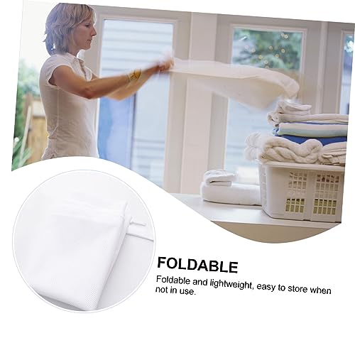 Large Mesh Laundry Bag Drawstring Reusable Travel Wash Bag for Organizing Clothes for Home Dorm and Laundry Use Storage for Dirty Clothes3