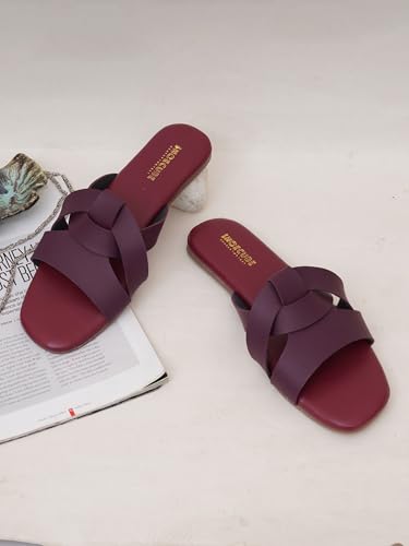 Image of Women's Tread Flat Sandals Lightweight & Flexible Comfortable Design Anti-Skid Sole Versatile Style For Girls /Ladies