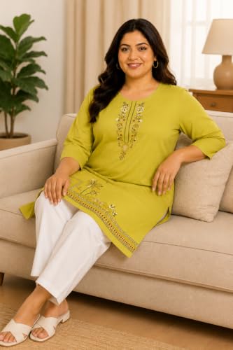 Image of RYSH Women's Plus Size Printed Kurta | Round Neck | 3 /4 Sleeve | Relaxed Fit
