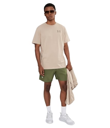 Image of Under Armour Men's Launch Run 7 Inch Unlined Shorts