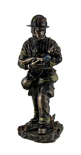 Estatua de Bombero cargando niño bronce 11 pulgadas miniatura 2