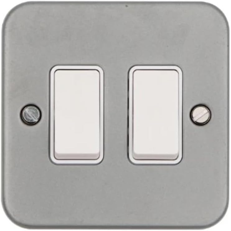 Vimark VM1204 Metalclad 2 Gang 2 Way 10AX Light Switch