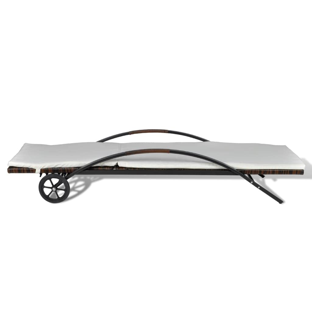 Sonnenliege mit Polster und Rollen braunes Poly Rattan verstellbar klappbar ergonomisch wetterfest für Garten Terrasse Balkon Pool Outdoor Camping Entspannung mit abnehmbarem Kissen