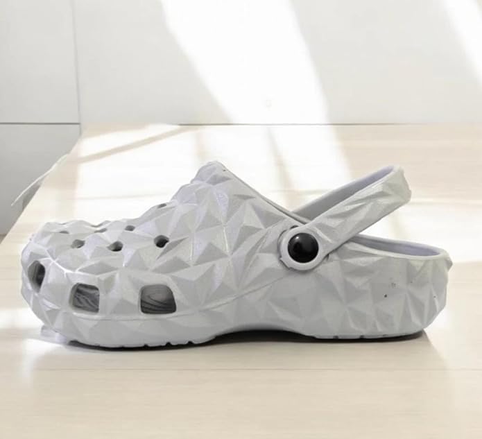 Image of Richmen Men's Eva Anti- Slipper Shoes Summer Breathable Foam Beach Runners Outdoor Sport Flip Flop Pillow Sandals