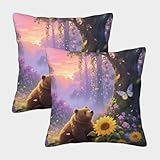 ★ Utilisation polyvalente : Nos housses de coussin imprimées Ours Brun Forêt Fleurie permettent non seulement de créer un style simple, mais aussi d'ajouter une ambiance chaleureuse à n'importe quelle pièce. Ces décorations d'intérieur sont parfaites pour le jardin, le salon, le bureau, le café, le balcon, la chaise, la voiture, les fêtes, les mariages. Elles peuvent également être un cadeau agréable à offrir à votre famille.