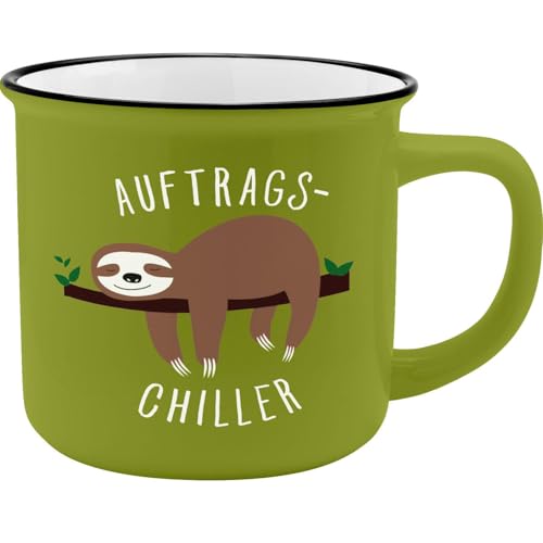 GRUSS & CO Becher Motiv 'Chiller' | New Bone China Porzellan, Emaille-Optik, 35 cl | Geschenk, Faultier | 45785, 1 Stück (1er Pack)