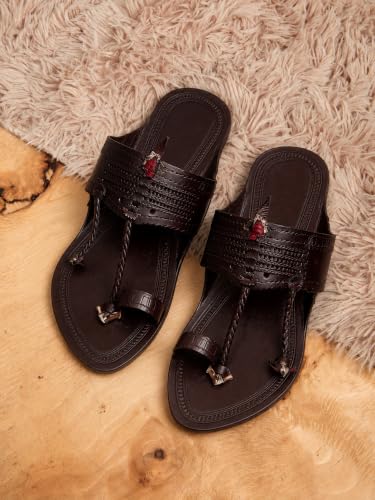 Image of Men's Luxury Handcrafted Genuine Leather Kolhapuri Slippers -B- E43 BROWN