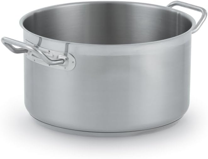 16-quart Optio™ sauce pot with low-domed cover