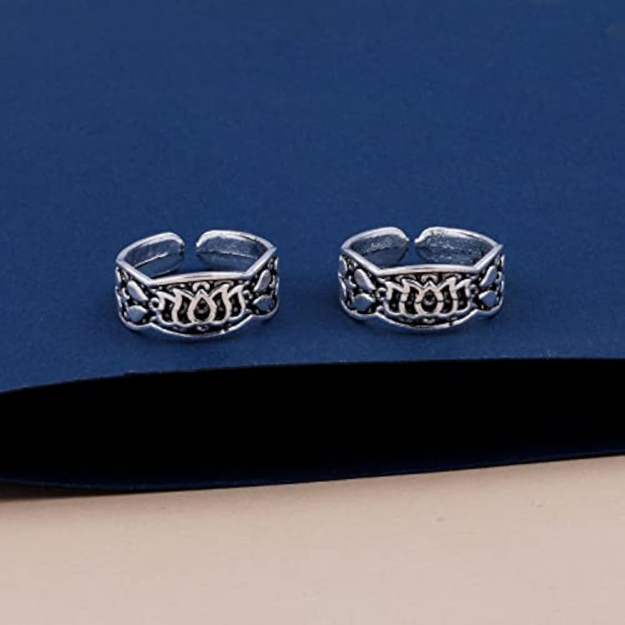 Traditional Silver Oxidized Toe Rings for Women