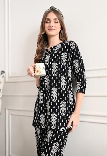 Image of Amazon Brand - Tavasya Women Cotton- Rayon Printed Kurti with Pant Co-Ord Set | Soft Comfortable Straight Fit Ethnic Kurta Set | 3 /4 Sleeves V-Neck Daily, Office & Casual Wear