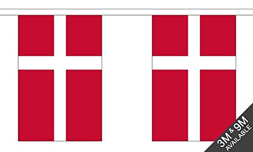 Flagtex Denmark Fabric Bunting – 9m with 30 Flags – Indoor & Outdoor Decoration – String Flags Banners Danish Scandinavia Nordic Europe