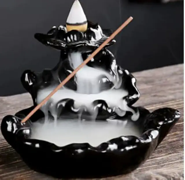 Quemador de incienso cascada GOEDCH: soporte cerámico con diseño loto para meditación